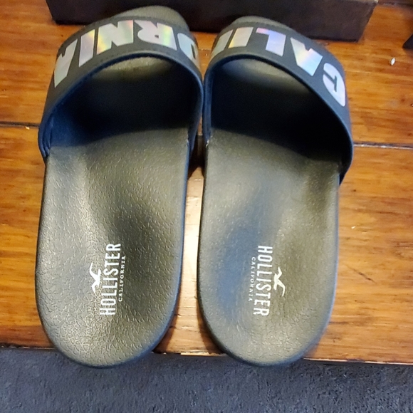 Hollister Sandals - Picture 4 of 4